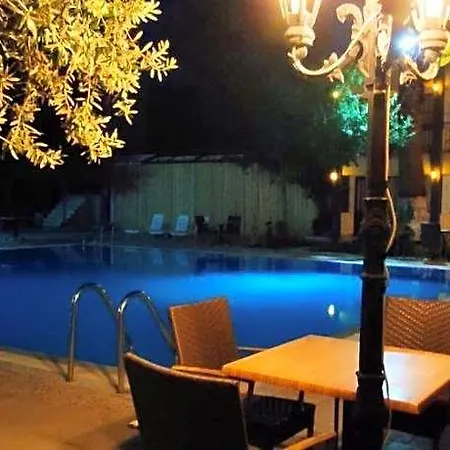 Ξενοδοχείο Artemis Yoeruek Hotel-pamukkale Denizli Kavakbasi